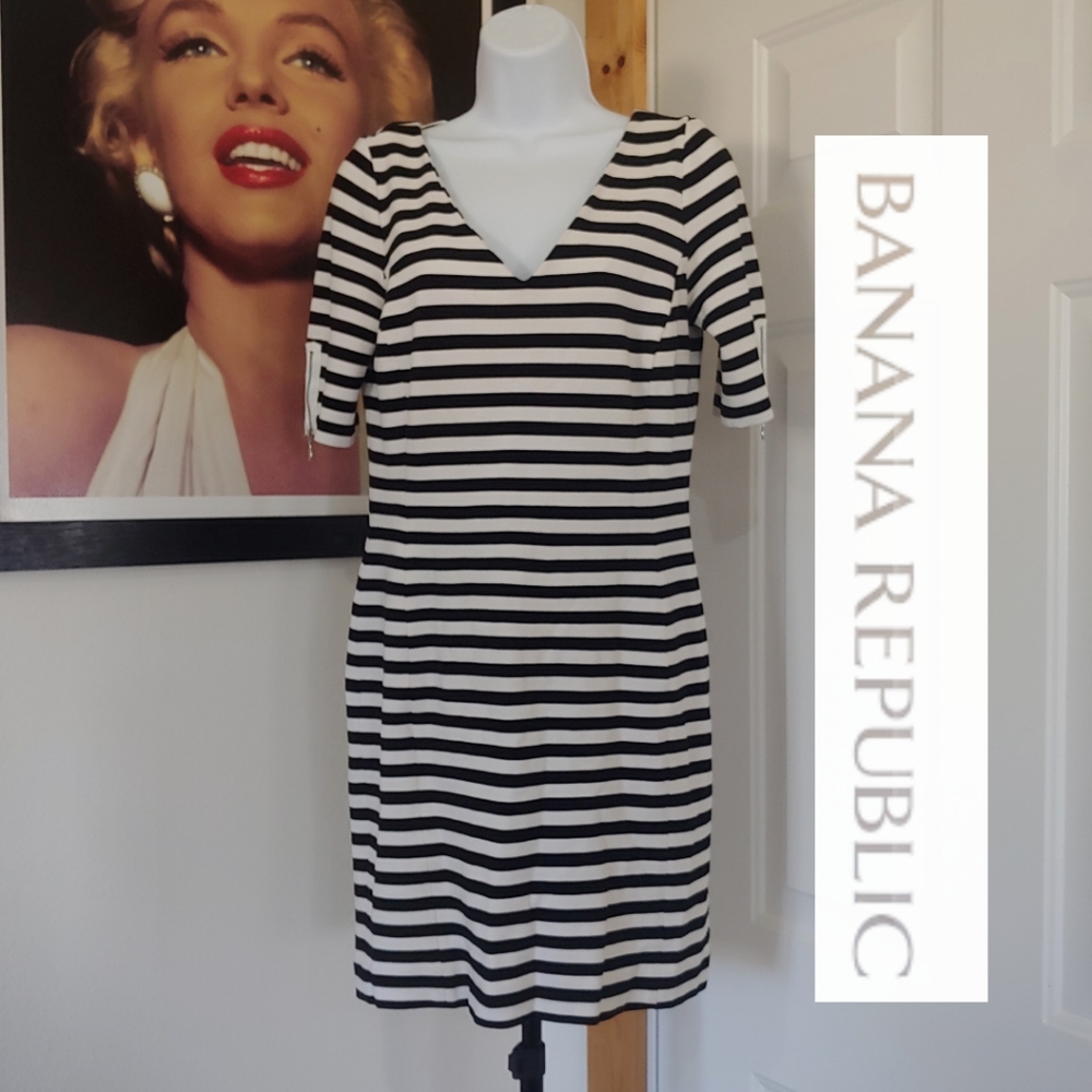 Banana Republic Dress, Women's Size 8, Black/White Striped